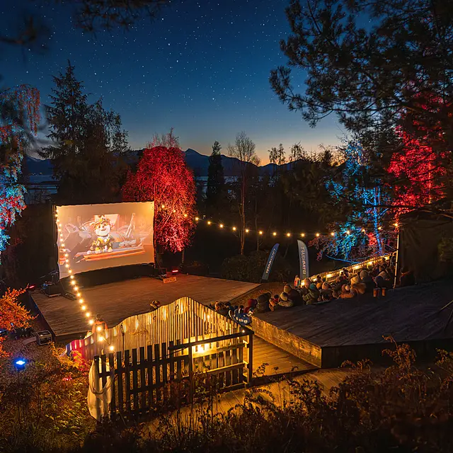 Utekino i Reknesparken Utekino i Reknesparken